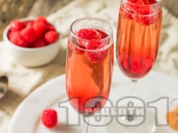  Raspberry Fizz  ,     -   